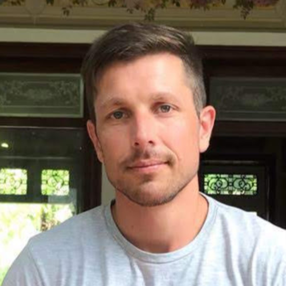 Meet your Posher, Jonatan